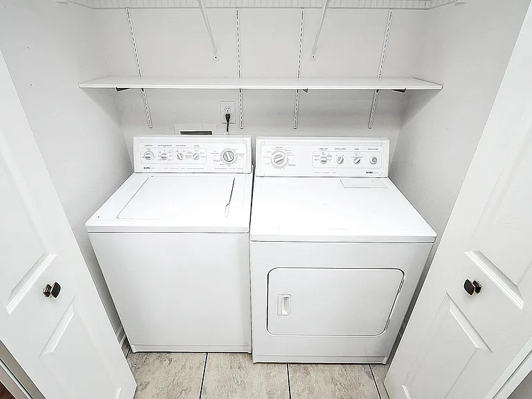 5227 Silabert Ave — Photo 18