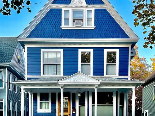 175 Lawrence St #2, New Haven, CT 06511