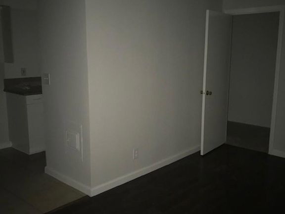 3rd image of 4505 Colbath Ave #107