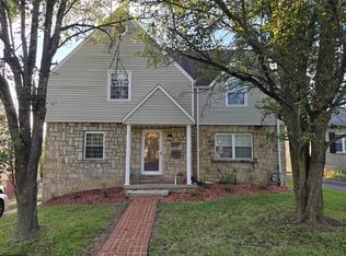 1335 Peacock Ln, Fairmont, WV 26554