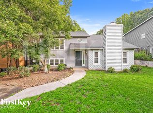 137 Carrisbrooke Ln, Winston Salem, NC 27104