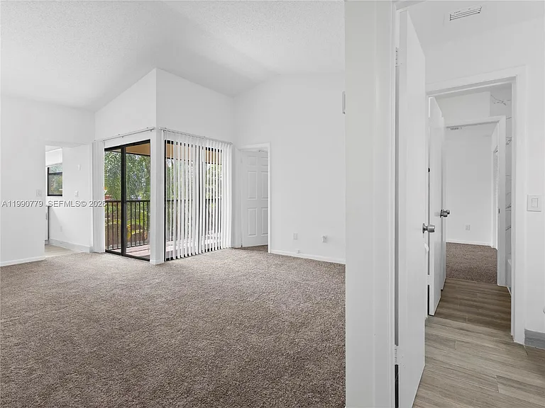 1150 N Liberty Ave #1150H — Photo 12