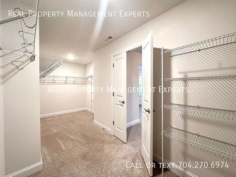 278 Preston Rd — Photo 17