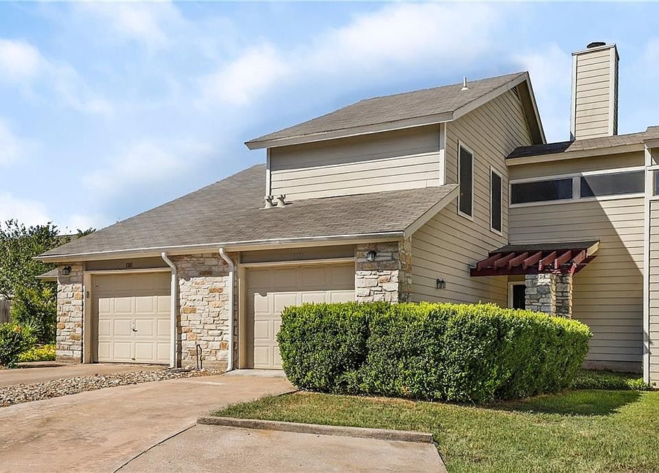 512 Eberhart Ln Austin, TX, 78745 Apartments for Rent Zillow