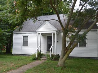 224 North Broadway, Centralia, IL 62801