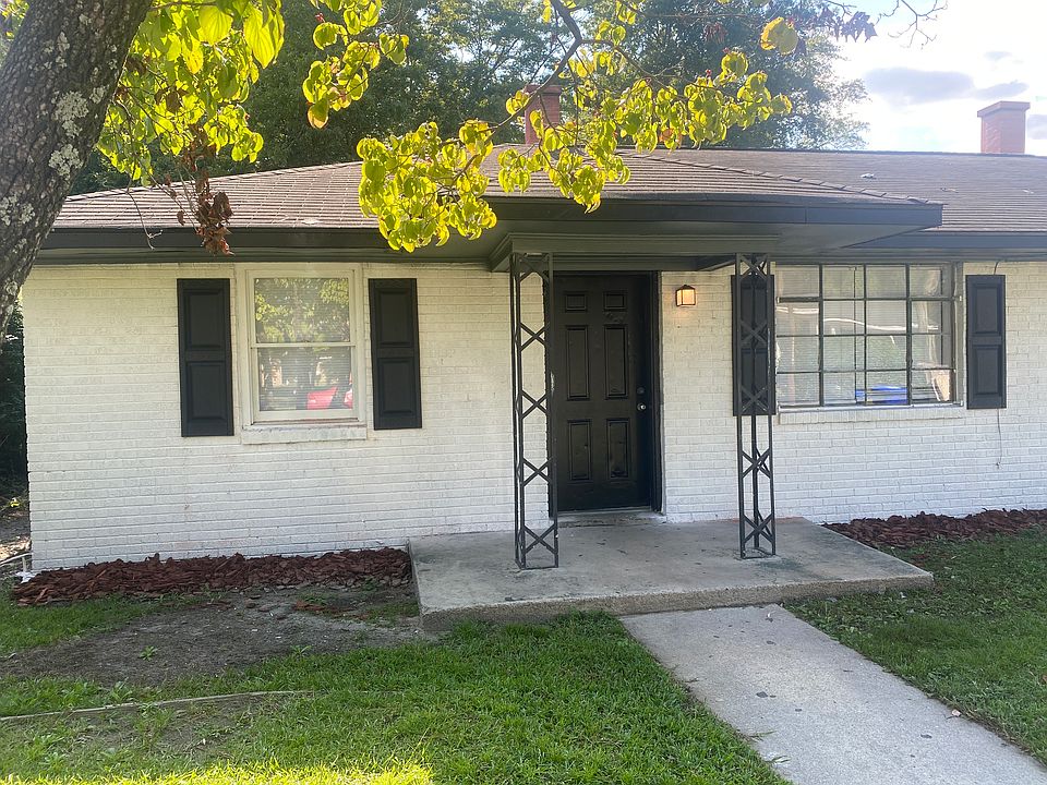 1st image of 405 Paris Ave #B
