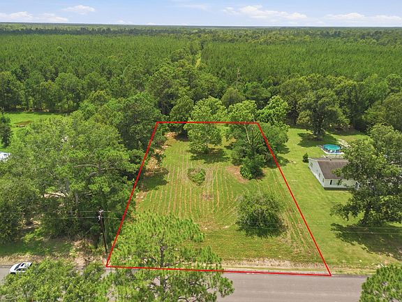4th image of N Park Ln
