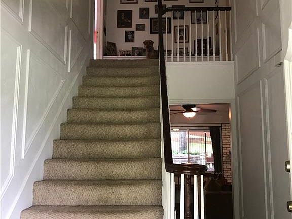 2nd image of 2807 Marquis Cir W