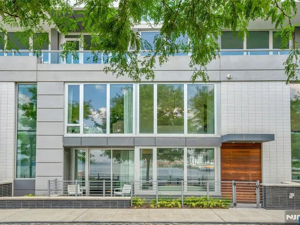 1000 Ave at Port Imperial #102 UNIT 102, Weehawken Township, NJ 07086