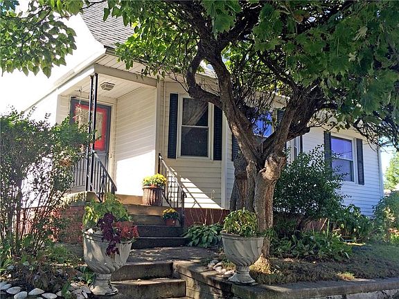 2nd image of 177 Burgess Ave