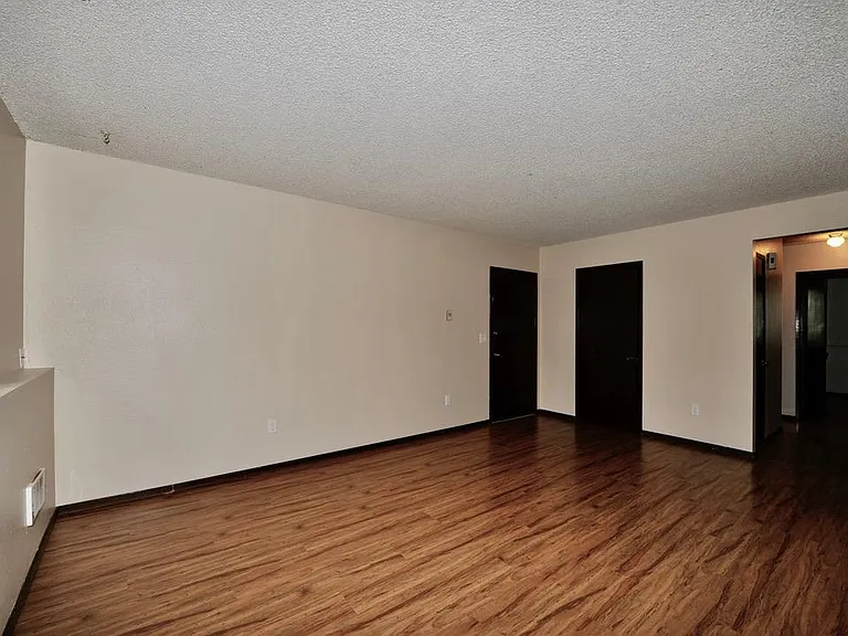 2201 N Spokane St #4 — Photo 13