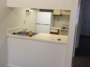 129 Pacific Dr, Hampton, VA 23666