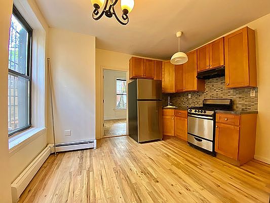 1st image of 980 Bergen St APT 1B