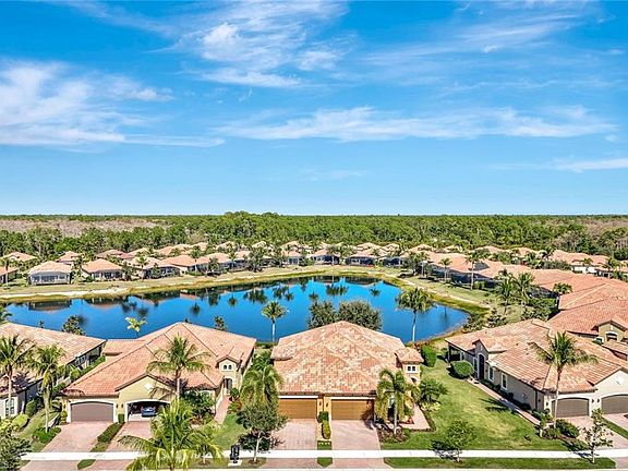 2nd image of 9142 Isla Bella CIR