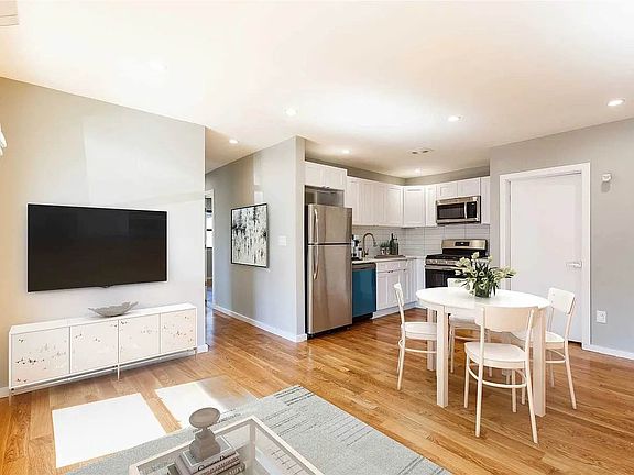 3rd image of 87-34 132nd St #1