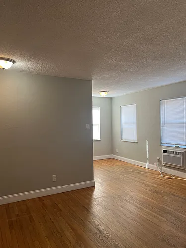 3199 Morganford Rd Photo 1