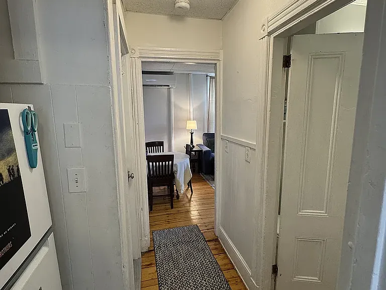 19 Crescent St #4A — Photo 7