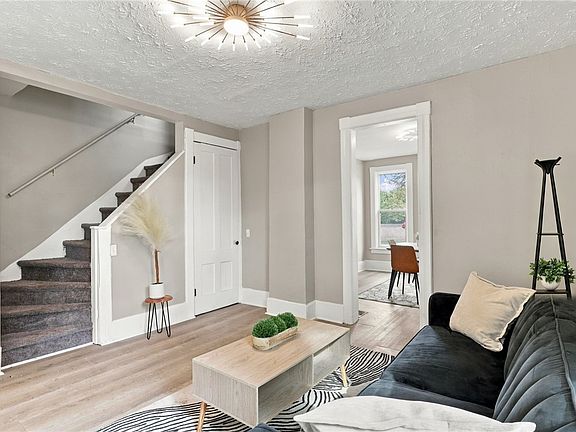 4th image of 7 Norwood St