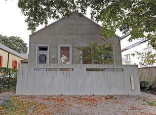 1120 Leonidas St, New Orleans, LA 70118