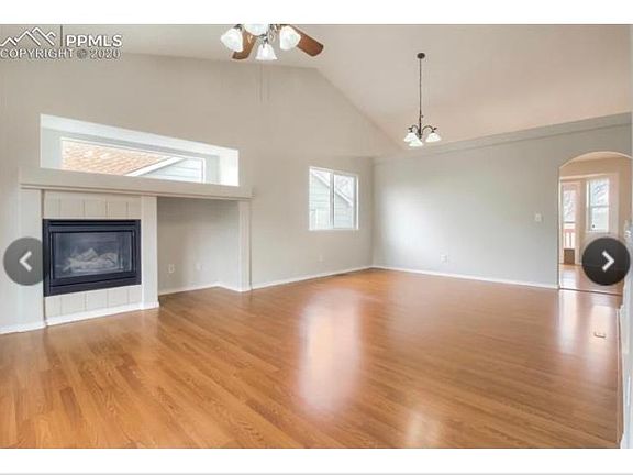 3rd image of 6976 Ketchum Dr