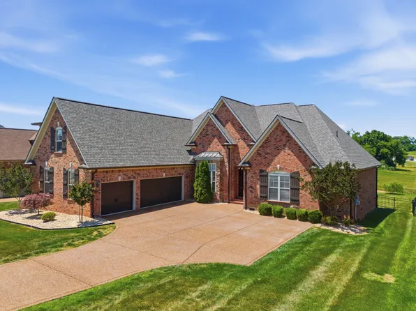 2146 Gorden Xing, Gallatin, TN 37066