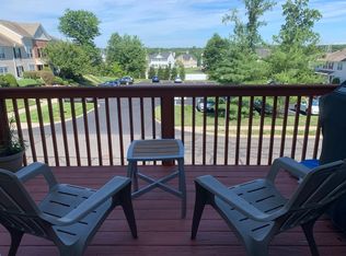831 Purple Martin Ct, Warrington, PA 18976
