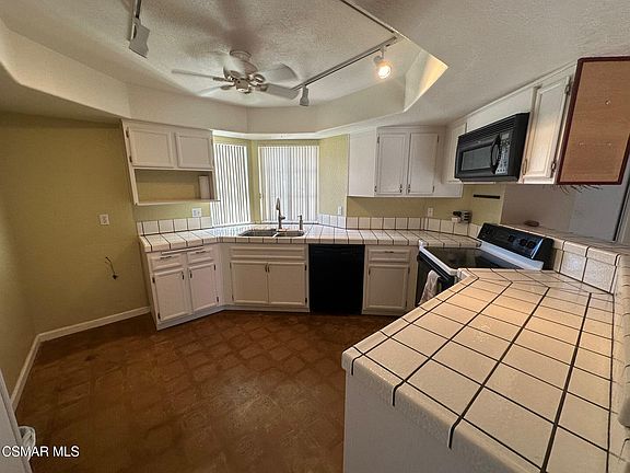 5th image of 52700 Avenida Martinez