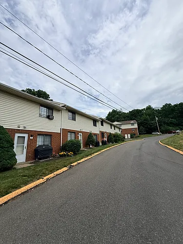 497 Scott Rd #11 Photo 1