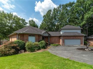 1365 Burke Ln, Auburn, AL 36830