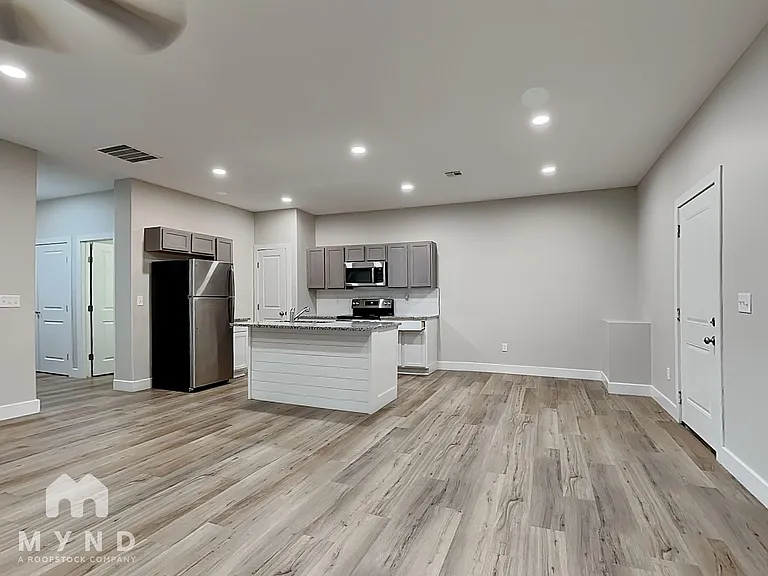 5791 E Bristol St #5791 — Photo 2