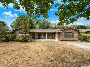 106 Flintstone St, Castle Hills, TX 78213