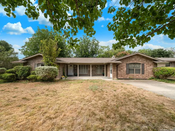 106 FLINTSTONE ST, Castle Hills, TX 78213