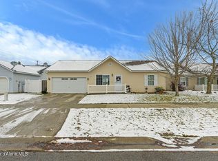 6357 W Lofty Ridge St, Rathdrum, ID 83858
