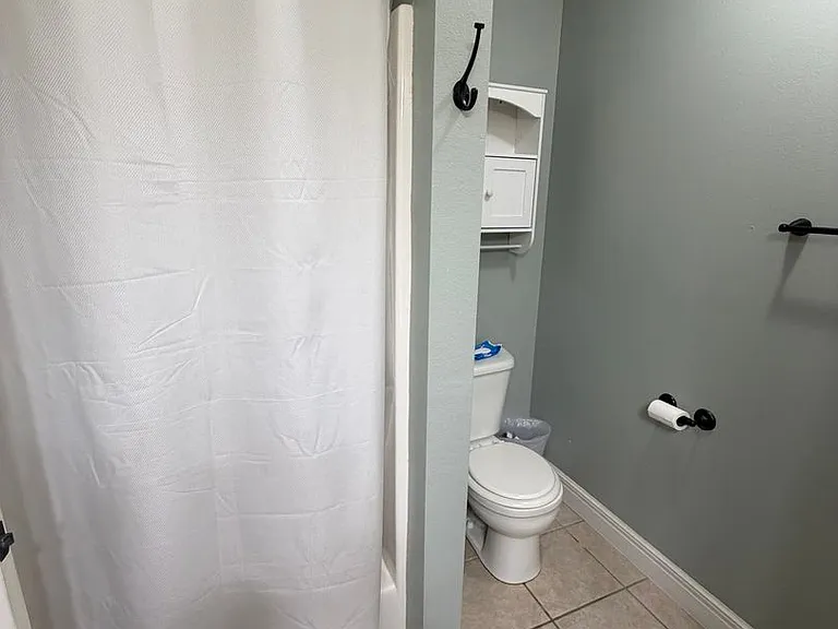 637 N Spout Spring St — Photo 18