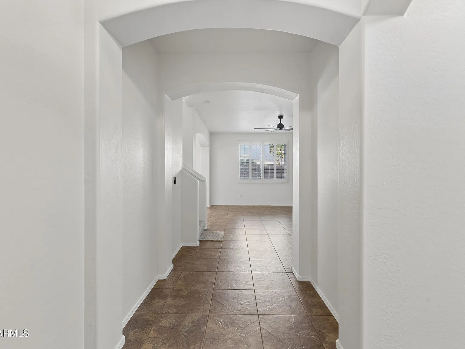 3 bed, 2.5 bath, 1948 sqft, $2,150 — Photo 4