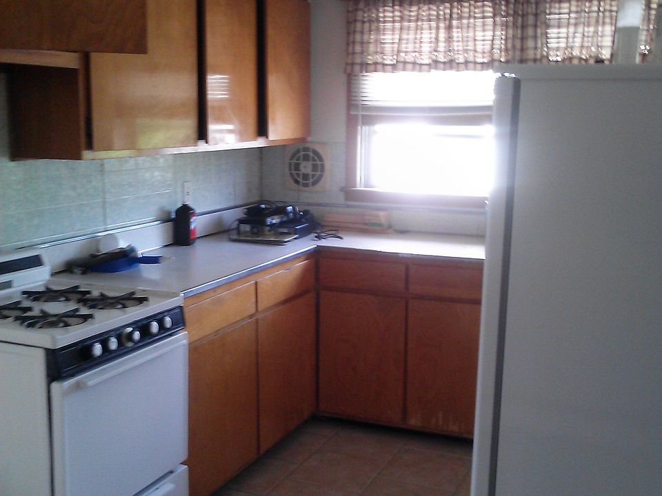 Large eat in kitchen