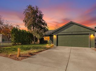 1155 SW 31st St, Redmond, OR 97756
