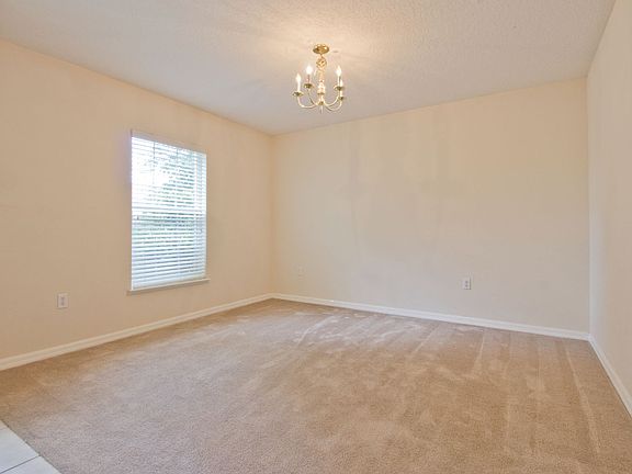 5th image of 962 Lake Doe Blvd