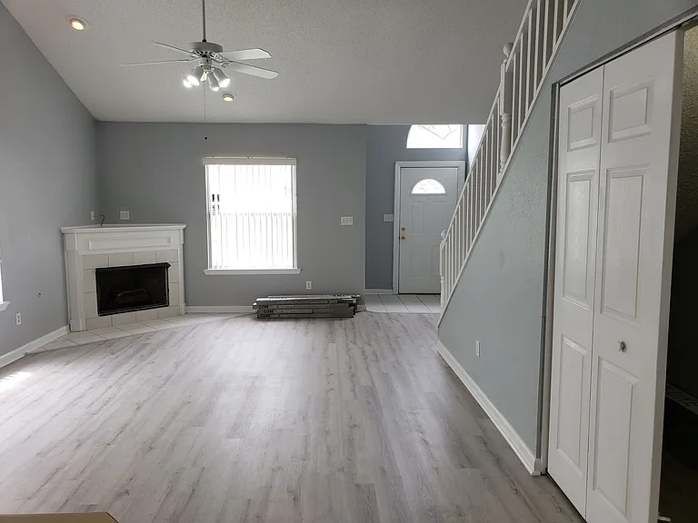 3468 Daylily Ln — Photo 4