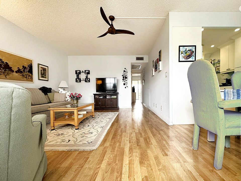 1st image of 323 Richmond C #323
