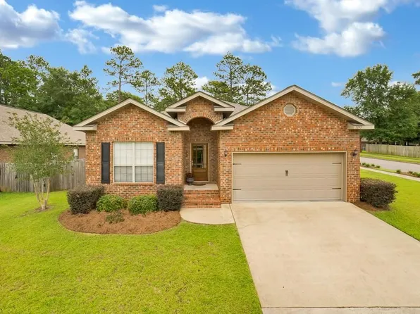 1195 Stratford Ct N, Mobile, AL 36695