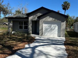 1613 Pear Ave, Sanford, FL 32771