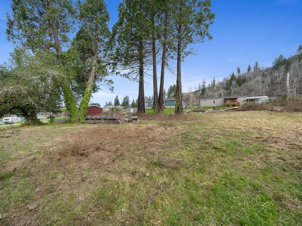 363 N Fawn Dr, Otis, OR 97368