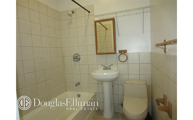 Rented by Douglas Elliman | media 17