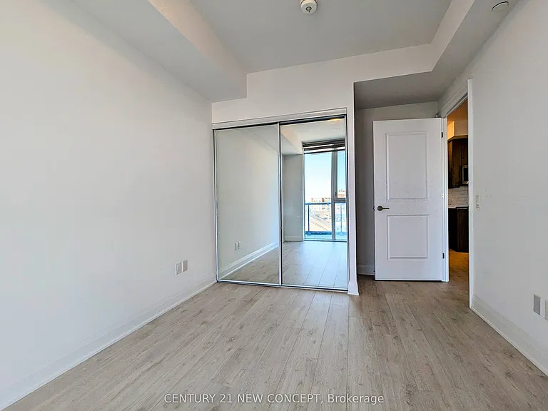 10 Gatineau Dr #804 — Photo 7