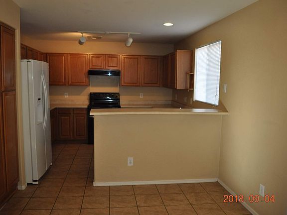 4th image of 11417 N Pablo St