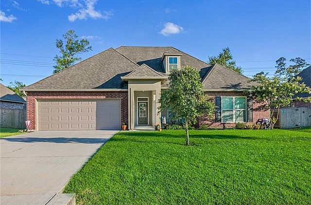 1st image of 824 Woodsprings Ct