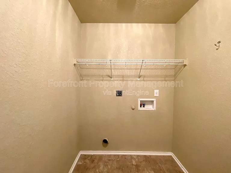 12647 Point Smt — Photo 53