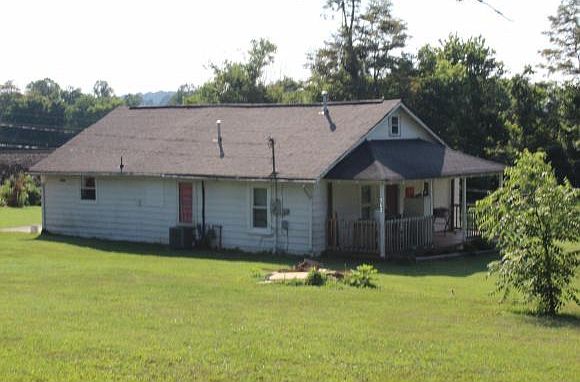 1st image of 762 Hammond Ave