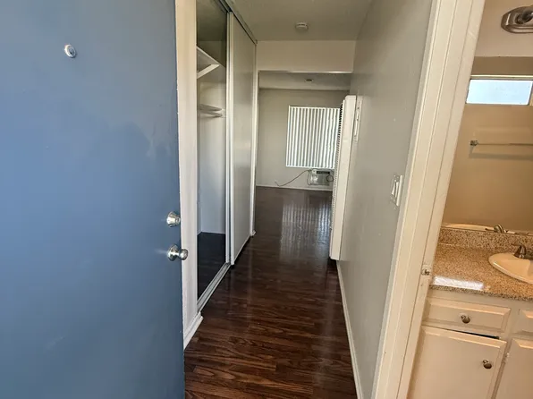 901 Palmbrook Dr APT 08, Redlands, CA 92373